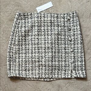 Gilli Black and Cream Checkered Pencil Skirt